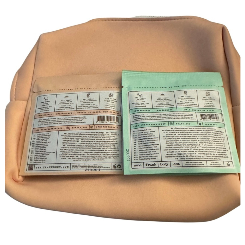 New Frank body Exfoliant & Scrubs Travel Size Pouches (4), with travel bag - Picture 4 of 4
